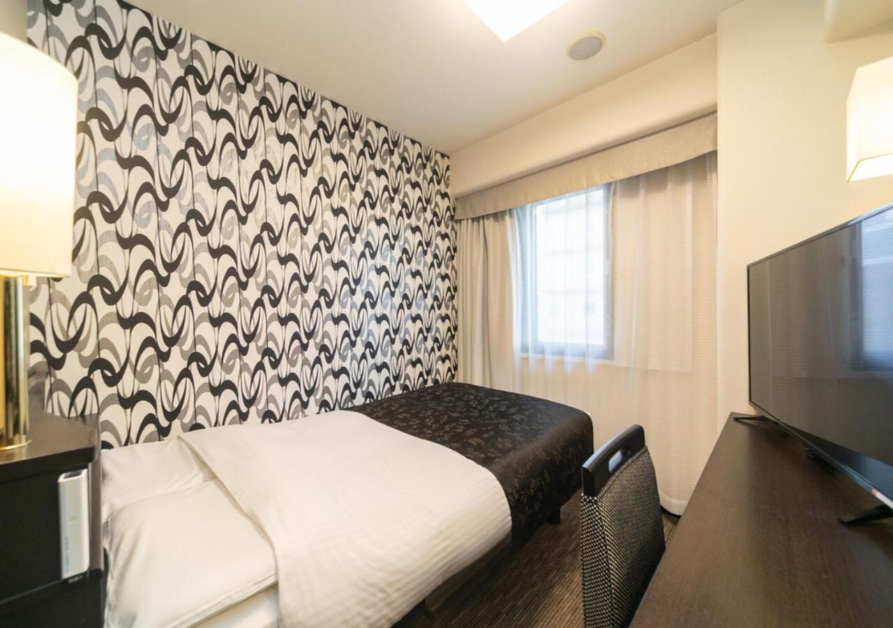 Apa Hotel Nambakita Shinsaibashi Ekimae Osaka Exteriör bild