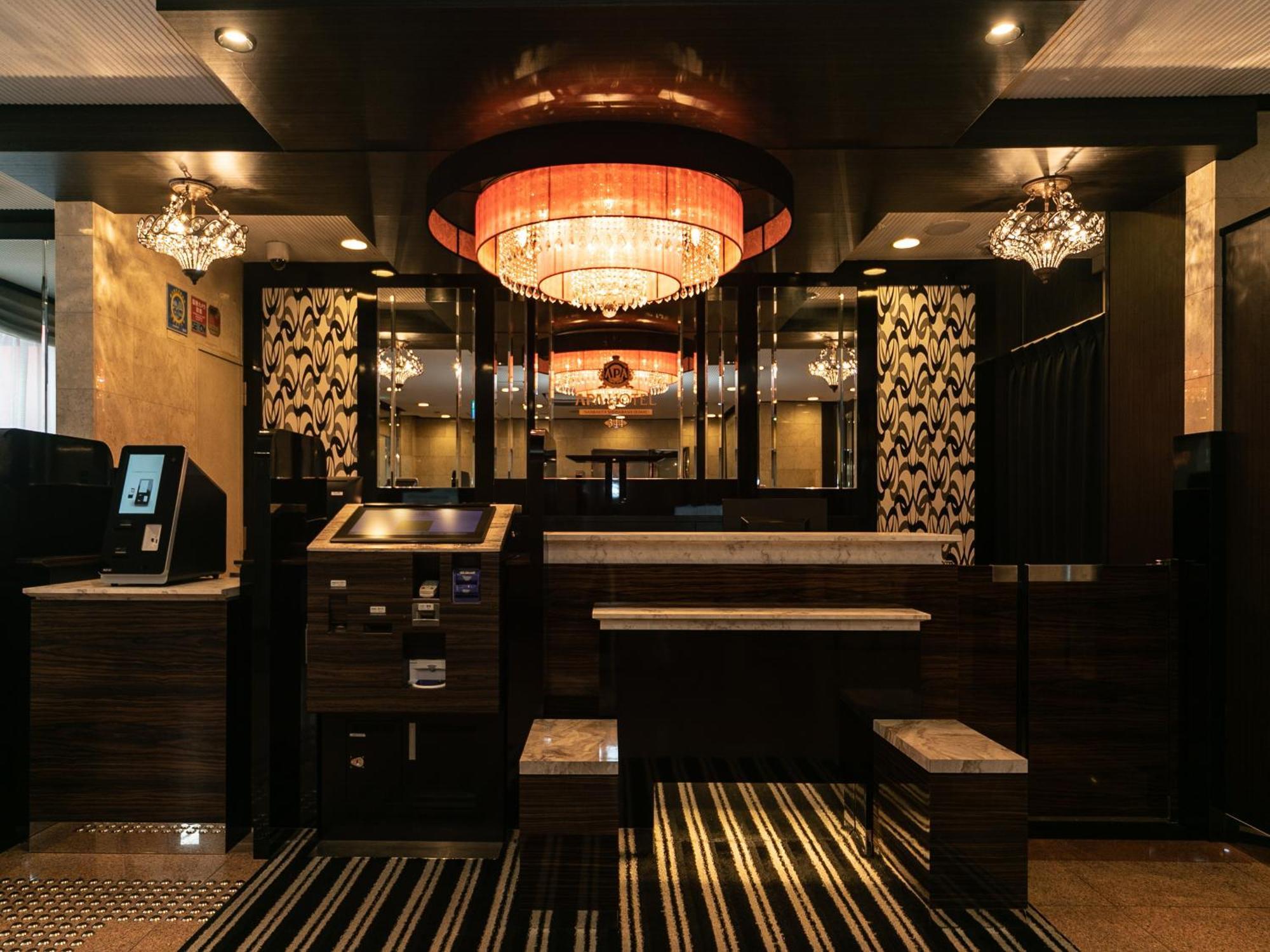Apa Hotel Nambakita Shinsaibashi Ekimae Osaka Exteriör bild